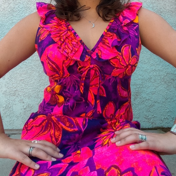 1970s Pink Purple and Orange Day-Glo Hawaiian Maxi Dress - Picture 2 of 6